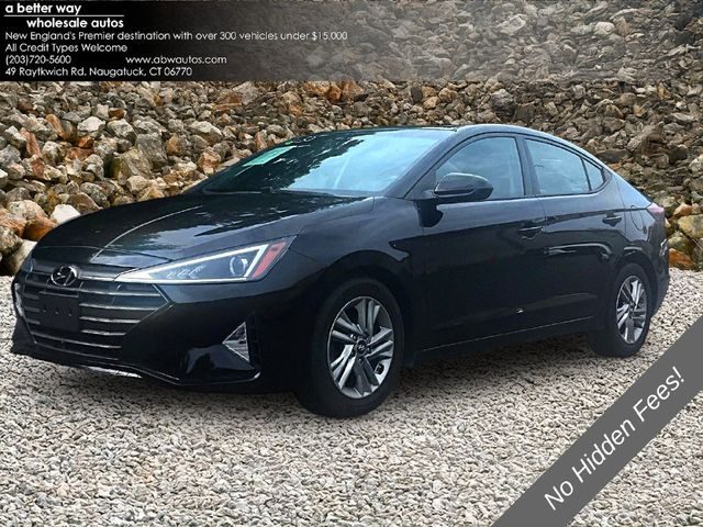 2020 Hyundai Elantra SEL FWD photo