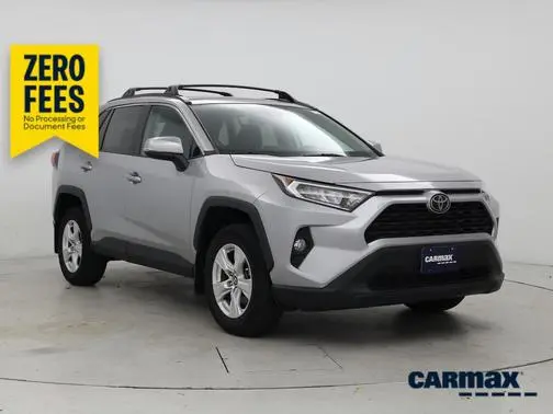 2021 Toyota RAV4 XLE AWD photo