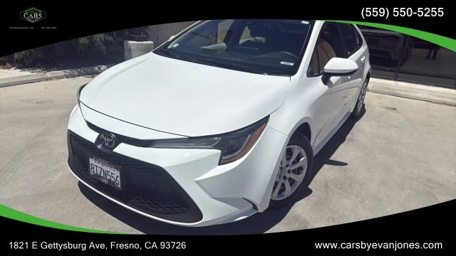 2021 Toyota Corolla LE FWD photo