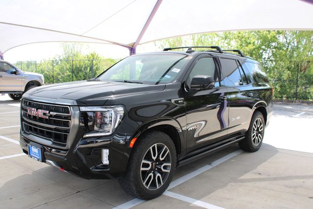 2021 GMC Yukon AT4 4WD photo
