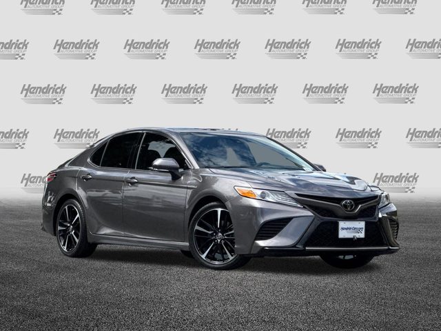 2020 Toyota Camry XSE FWD photo