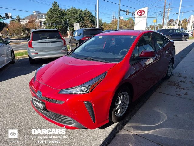 2021 Toyota Prius LE FWD photo