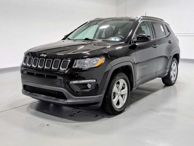 2021 Jeep Compass Latitude 4WD photo