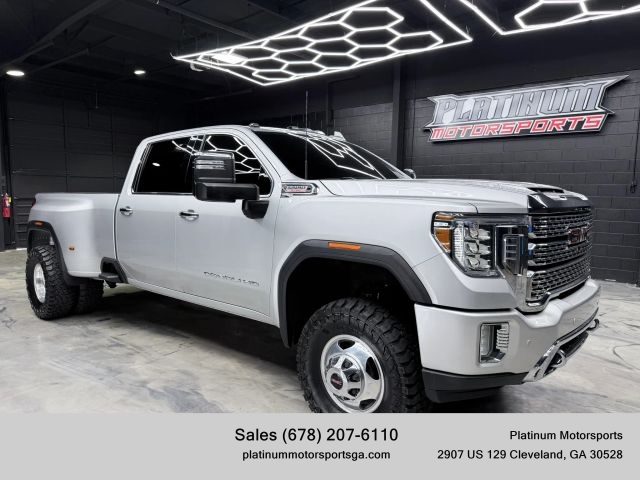 2020 GMC Sierra 3500HD Denali 4WD photo