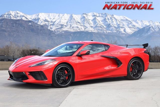 2020 Chevrolet Corvette 2LT RWD photo