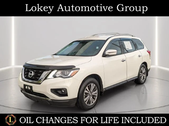 2020 Nissan Pathfinder S FWD photo