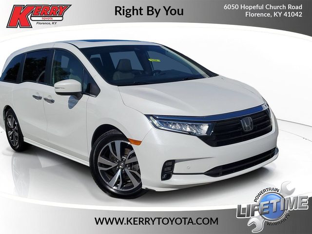 2021 Honda Odyssey Touring FWD photo