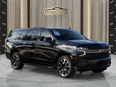 2021 Chevrolet Suburban RST 4WD photo