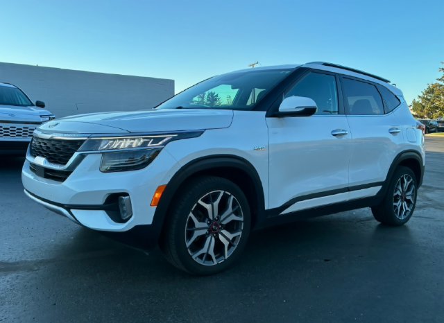 2021 Kia Seltos SX AWD photo