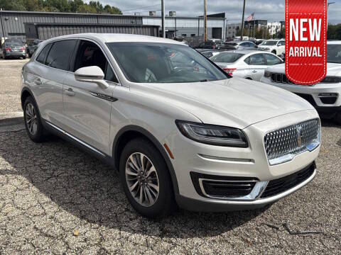 2020 Lincoln Nautilus Standard FWD photo