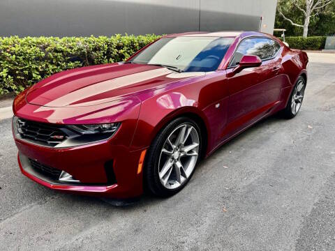 2021 Chevrolet Camaro 1LT RWD photo