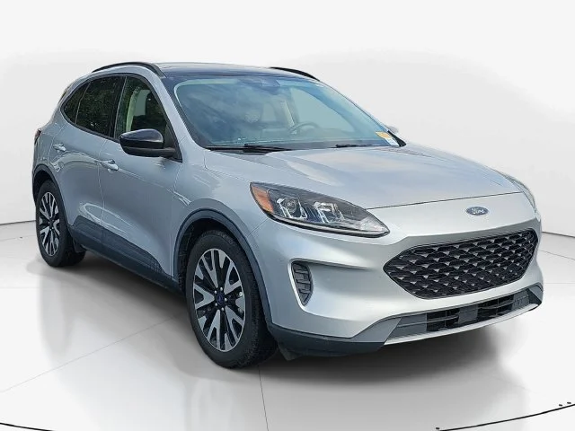 2020 Ford Escape SE Sport Hybrid FWD photo