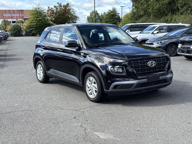 2021 Hyundai Venue SE FWD photo