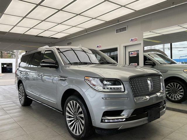 2020 Lincoln Navigator L Reserve 4WD photo