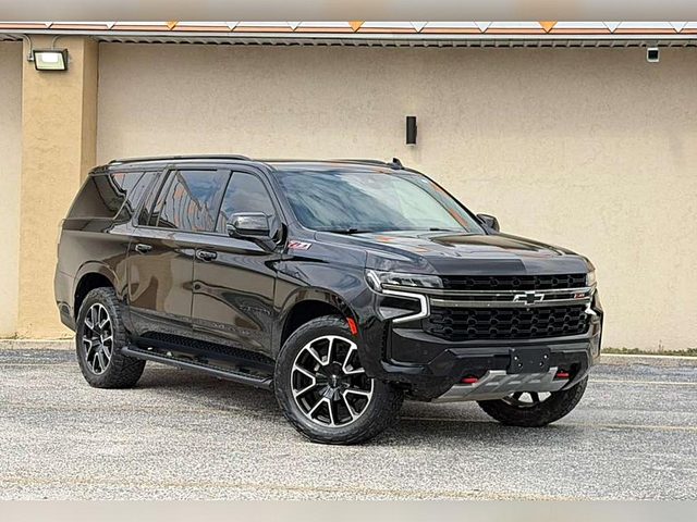 2021 Chevrolet Suburban Z71 4WD photo