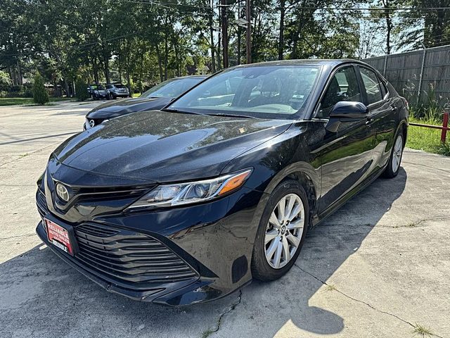 2019 Toyota Camry LE FWD photo