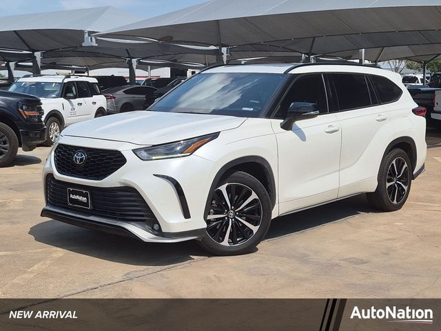 2021 Toyota Highlander XSE FWD photo