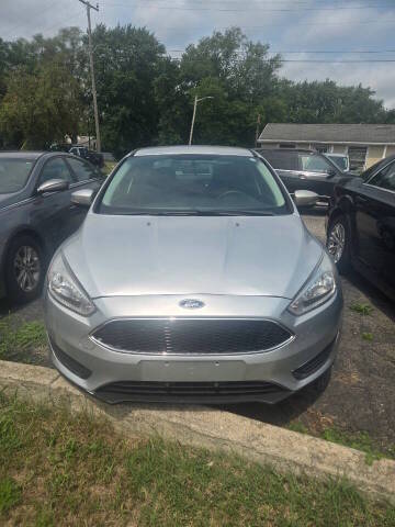 2016 Ford Focus SE FWD photo