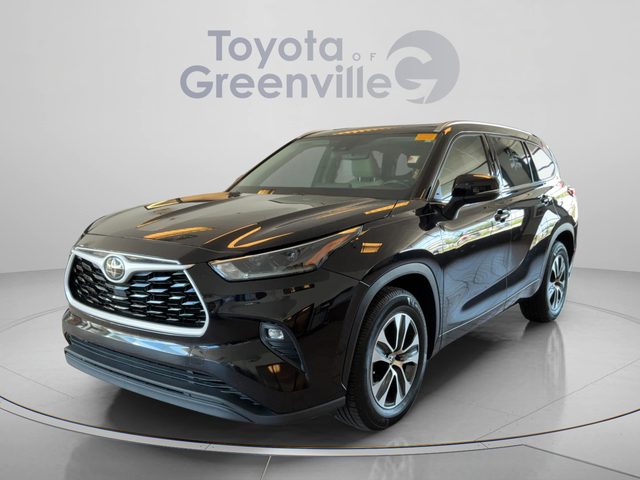 2021 Toyota Highlander XLE FWD photo