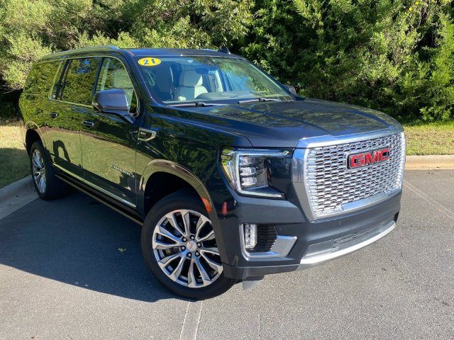 2021 GMC Yukon XL Denali 4WD photo