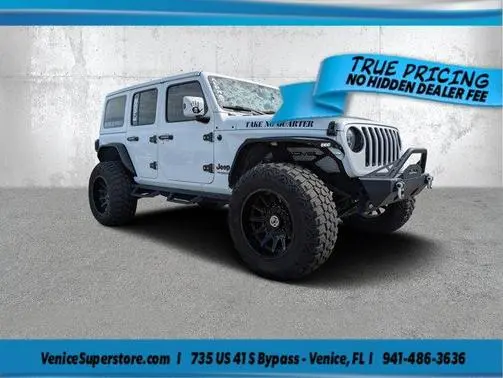 2021 Jeep Wrangler Unlimited Unlimited Sahara High Altitude 4WD photo