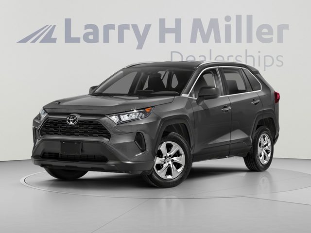 2021 Toyota RAV4 LE AWD photo