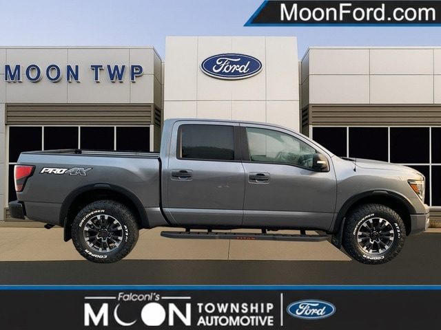 2021 Nissan Titan PRO-4X 4WD photo
