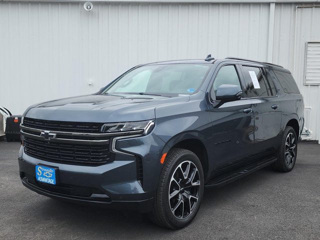 2021 Chevrolet Suburban RST 4WD photo