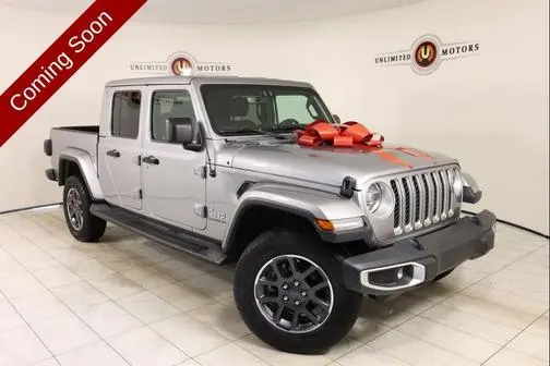 2021 Jeep Gladiator Overland 4WD photo