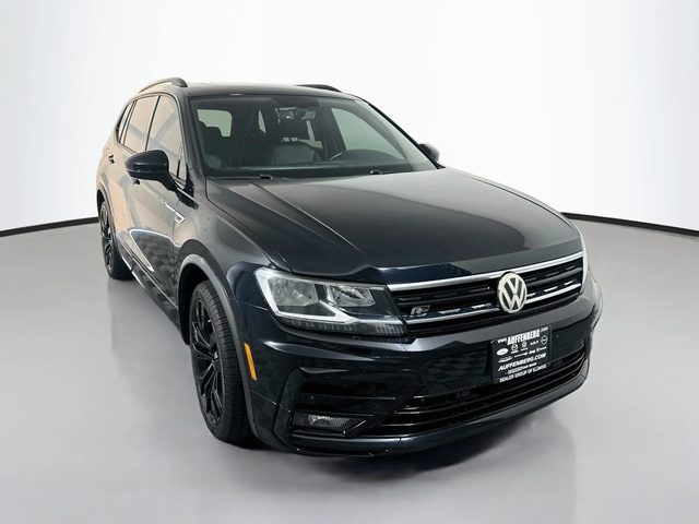 2020 Volkswagen Tiguan SE R-Line Black FWD photo