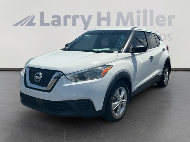 2020 Nissan Kicks S FWD photo
