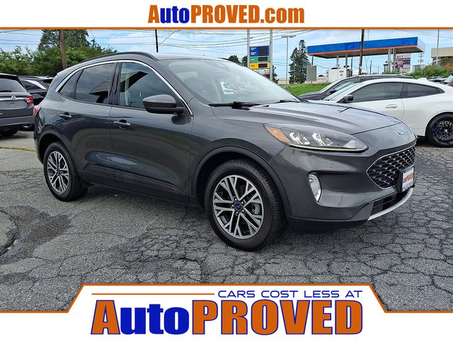 2020 Ford Escape SEL AWD photo