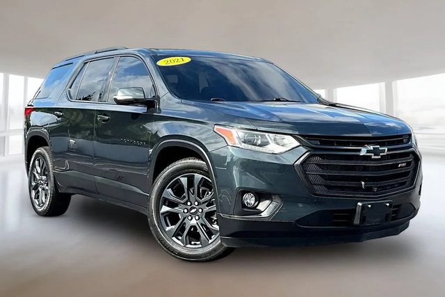 2021 Chevrolet Traverse RS AWD photo