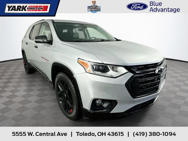 2021 Chevrolet Traverse Premier FWD photo