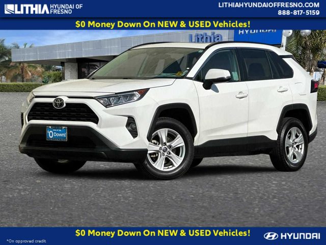 2019 Toyota RAV4 XLE AWD photo