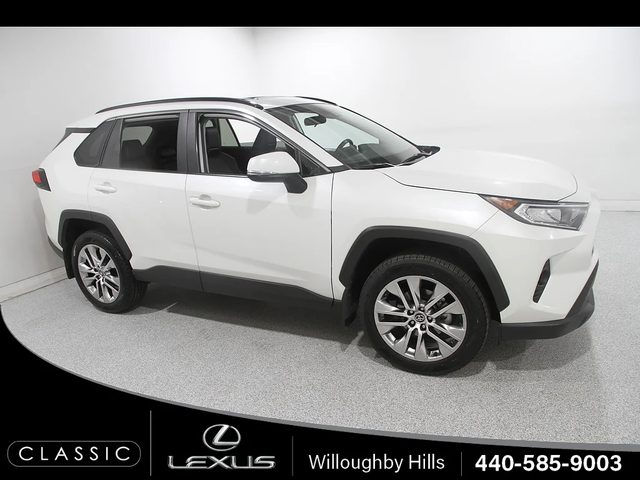 2021 Toyota RAV4 XLE Premium AWD photo