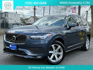 2021 Volvo XC90 Momentum AWD photo