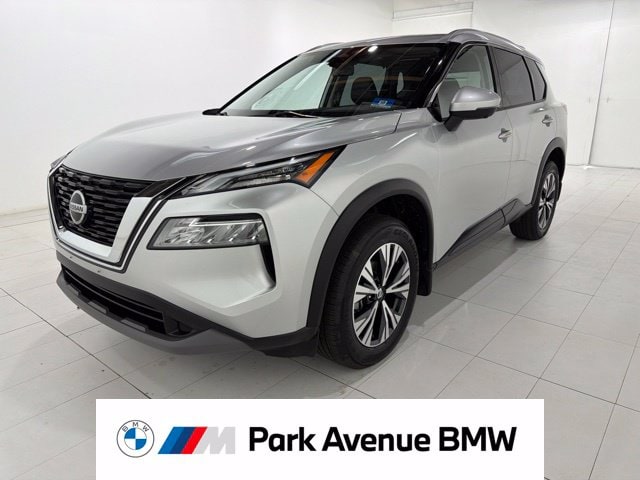 2021 Nissan Rogue SV AWD photo
