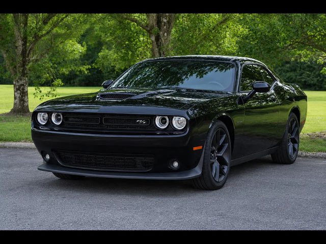 2020 Dodge Challenger R/T RWD photo