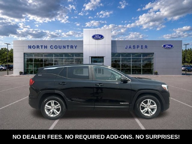 2021 GMC Terrain SLE FWD photo