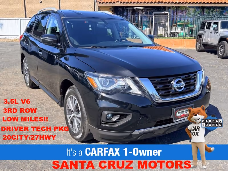 2020 Nissan Pathfinder SV FWD photo