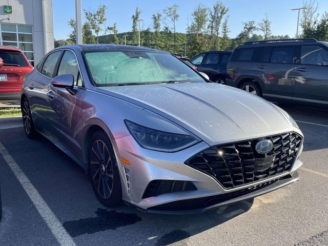 2021 Hyundai Sonata Limited FWD photo