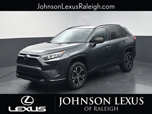 2021 Toyota RAV4 LE FWD photo