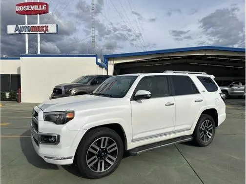 2015 Toyota 4Runner Limited 4WD photo