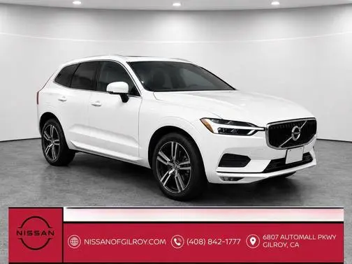 2021 Volvo XC60 Momentum FWD photo