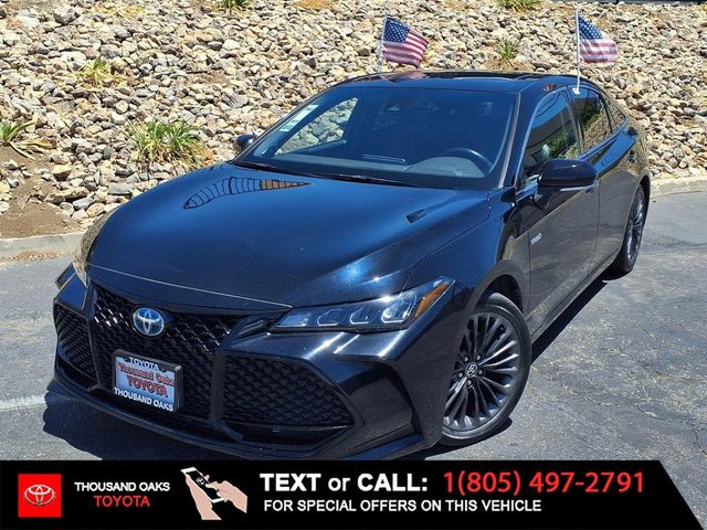 2021 Toyota Avalon Hybrid XSE FWD photo