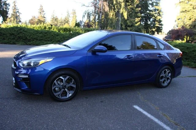 2021 Kia Forte LXS FWD photo