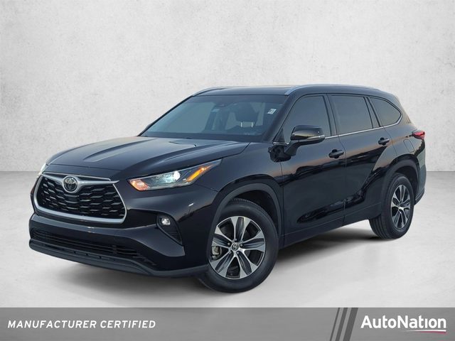 2021 Toyota Highlander XLE FWD photo