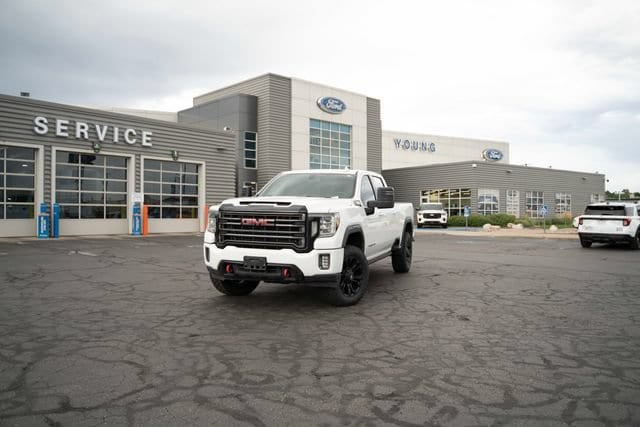 2021 GMC Sierra 2500HD AT4 4WD photo