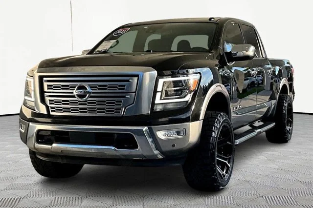 2021 Nissan Titan Platinum Reserve 4WD photo